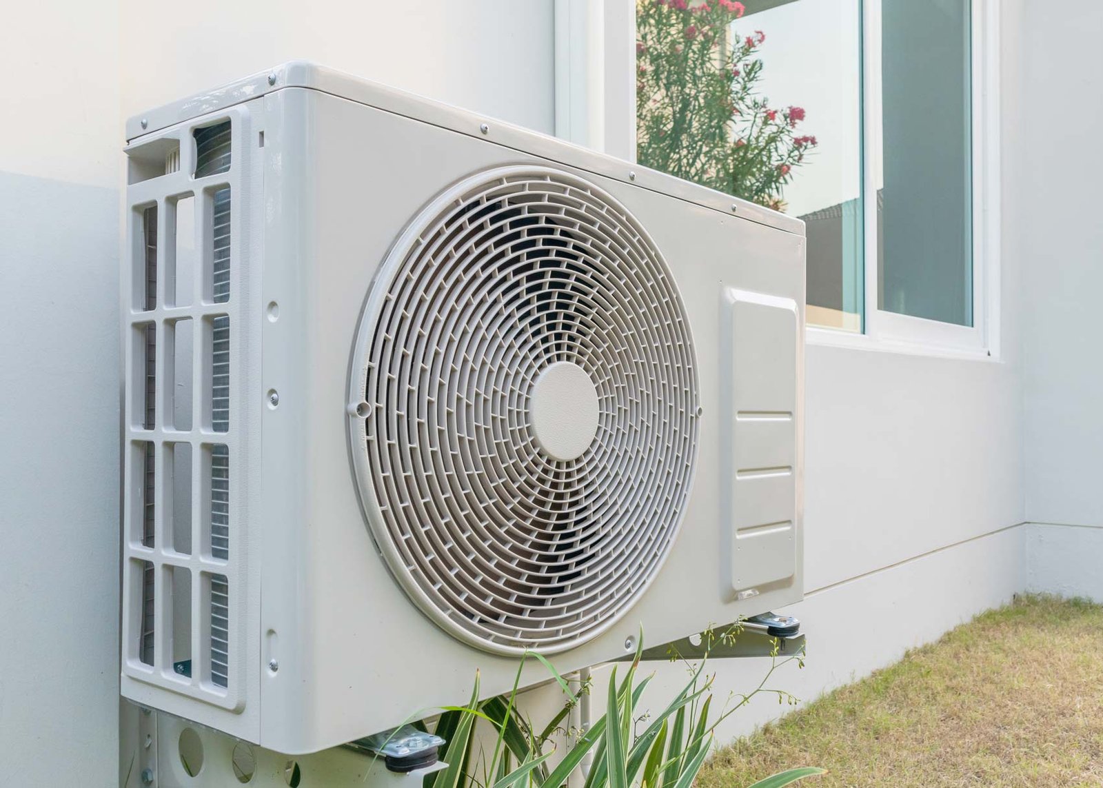 Installateur de pompe à chaleur dans l’Yonne et les départements limitrophes