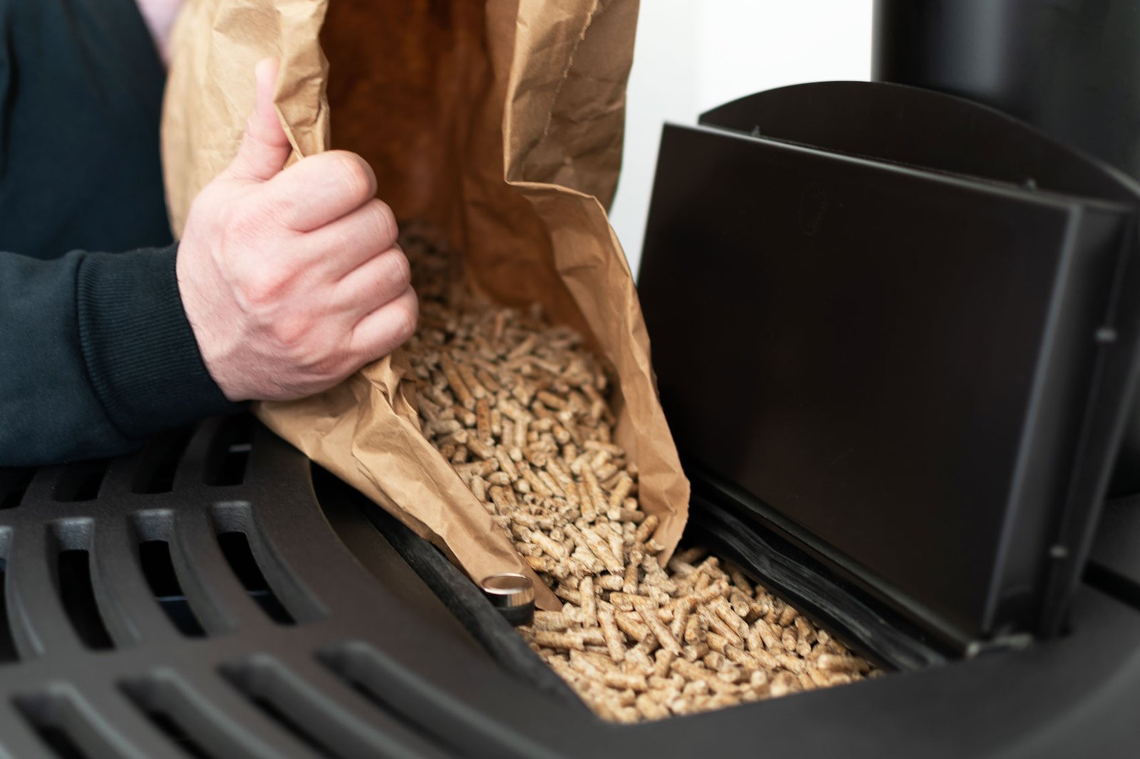 Installateur de poêle à granulés dans l’Yonne et ses environs