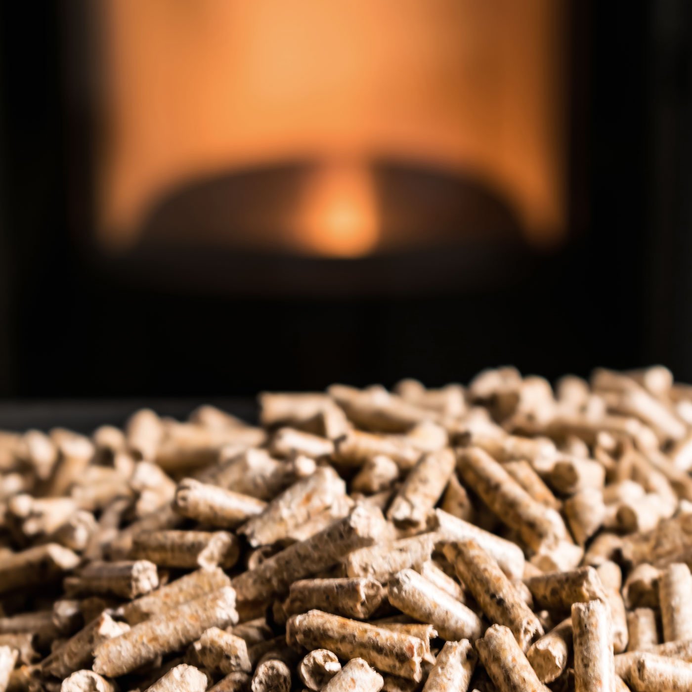 Pourquoi choisir Énergies Terre Soleil pour votre poêle à granulés ?